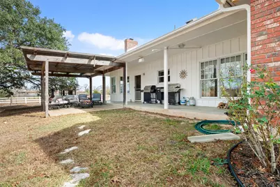 681 Leisure Lane, Cedar Creek, TX 78612 - Photo 16