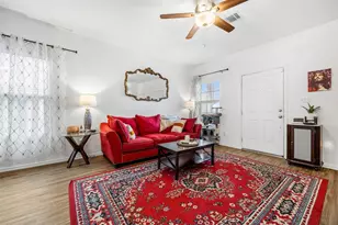 217 Barbary Coast Ln, Jarrell, TX 76537 - Photo 6