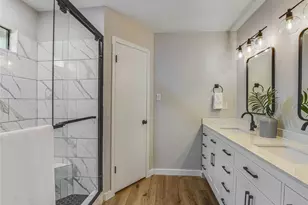 12900 Campos Dr, Austin, TX 78727 - Photo 14