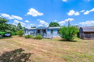 166 Rosanky Cattle Company Rd, Smithville, TX 78957 - Photo 4