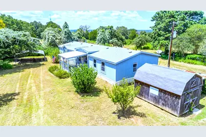 166 Rosanky Cattle Company Road, Smithville, TX 78957 - Photo 2