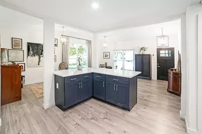 1415 Mearns Meadow Boulevard, Austin, TX 78758 - Photo 4