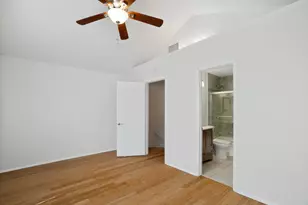 11901 Swearingen Dr, Austin, TX 78758 - Photo 12