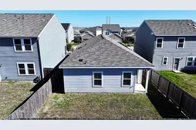 125 Woodpecker Run, Jarrell, TX 76537 - Photo 22