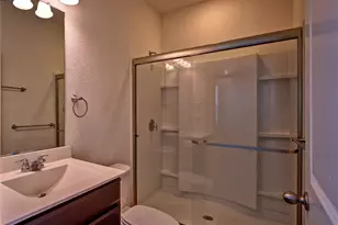 125 Woodpecker Run, Jarrell, TX 76537 - Photo 14