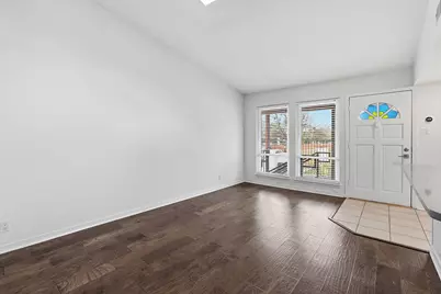 5601 Woodrow Avenue, Austin, TX 78748 - Photo 2