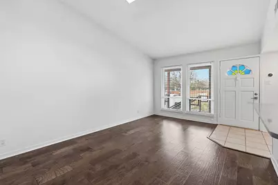 5601 Woodrow Avenue, Austin, TX 78756 - Photo 2