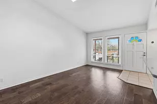 5601 Woodrow Ave, Austin, TX 78756 - Photo 2