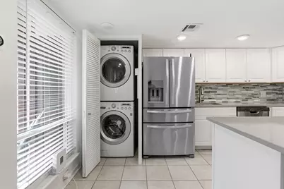 5601 Woodrow Avenue, Austin, TX 78748 - Photo 16