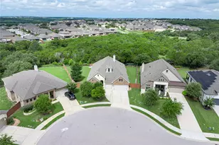 142 Rpd Spgs Cv, Georgetown, TX 78628 - Photo 32