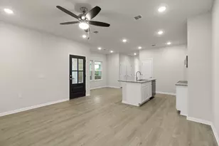 16806 Sonoma Breeze Dr, Manor, TX 78653 - Photo 10