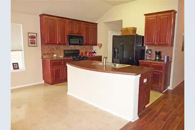 18625 Silent Water Way, Pflugerville, TX 78660 - Photo 8