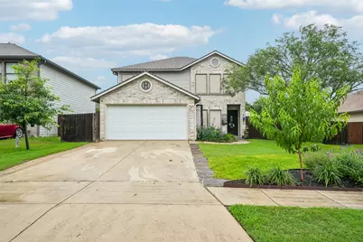 1113 Stone Branch, New Braunfels, TX 78130 - Photo 2
