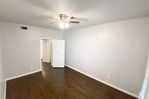 2529 Rio Grande St, Austin, TX 78705 - Photo 4