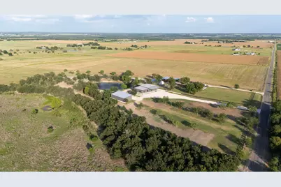 301 County Road 436, Thrall, TX 76578 - Photo 14