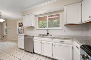 15414 Ecorio Dr, Austin, TX 78728 - Photo 8