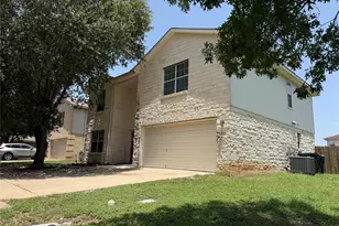 113 Outfitter Dr, Bastrop, TX 78602 - Photo 2