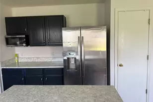113 Outfitter Dr, Bastrop, TX 78602 - Photo 6