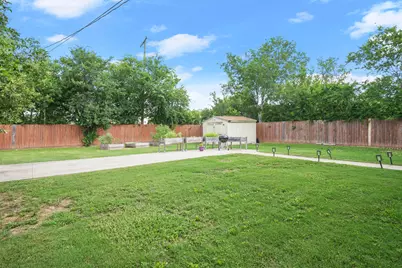 301 Old Thorndale Road, Taylor, TX 76574 - Photo 24