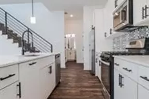 1004 Wheatley Ave, Austin, TX 78752 - Photo 4