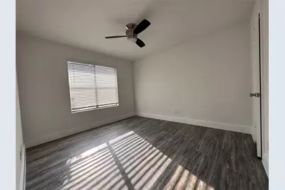 8806 Schick Road #C, Austin, TX 78729 - Photo 6