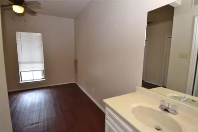 4401 Speedway #305, Austin, TX 78751 - Photo 16