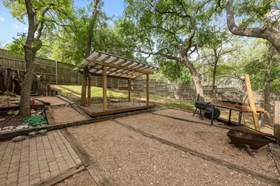 402 Bear Canyon Drive, Manchaca, TX 78652 - Photo 24