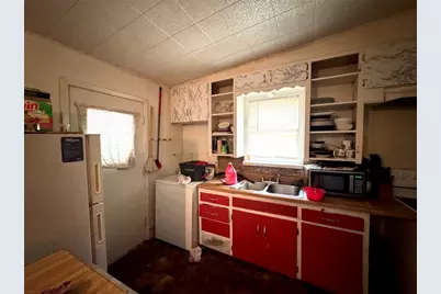 1007 N 17th Street, Temple, TX 76501 - Photo 4