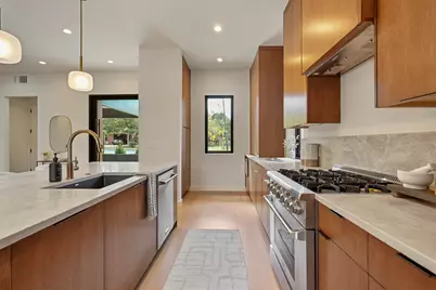 308 El Paso Street, Austin, TX 78704 - Photo 8