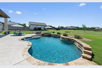 209 E Vienna Drive, Hutto, TX 78634 - Photo 30