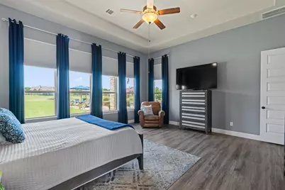 209 E Vienna Drive, Hutto, TX 78634 - Photo 14
