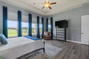 209 E Vienna Dr, Hutto, TX 78634 - Photo 14