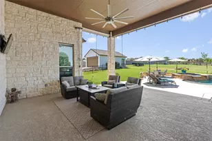 209 E Vienna Dr, Hutto, TX 78634 - Photo 24