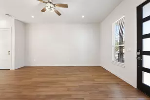 3010 Webberville Rd, Austin, TX 78702 - Photo 16