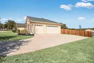 10111 Baxter Ln, Austin, TX 78736 - Photo 32