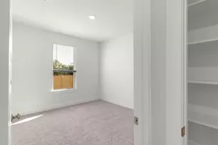 333 Ridgewell Loop, Georgetown, TX 78633 - Photo 16