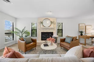 9301 Rolling Oaks Trail, Austin, TX 78750 - Photo 4