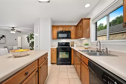 2428 Willow Way, Round Rock, TX 78664 - Photo 14