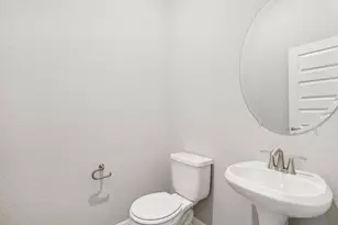 174 Pendleton Dr, Kyle, TX 78640 - Photo 8