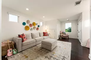 7825 Lynchburg Dr, Austin, TX 78738 - Photo 20