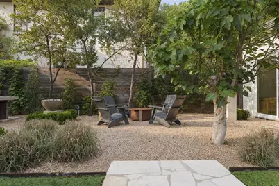 804 W 30 1/2 Street, Austin, TX 78705 - Photo 32