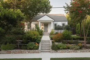 804 W 30 1/2 St, Austin, TX 78705 - Photo 1