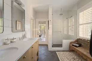 804 W 30 1/2 St, Austin, TX 78705 - Photo 24