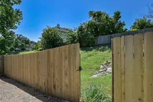 12309 Pleasant Hill Ct, Austin, TX 78738 - Photo 38