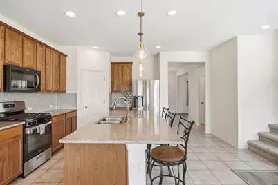 716 S San Marcos Street, Manor, TX 78589 - Photo 12