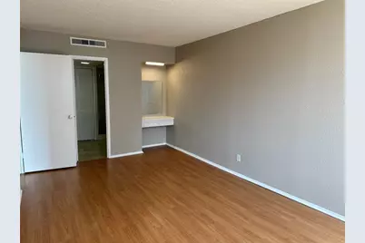 1800 Lavaca Street #515, Austin, TX 78701 - Photo 6