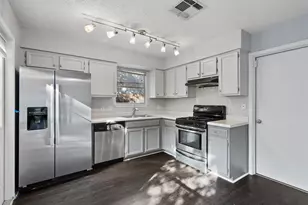 8607 Dandelion Trail, Austin, TX 78745 - Photo 8