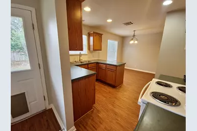 107 Orange Tree Lane, Georgetown, TX 78626 - Photo 8