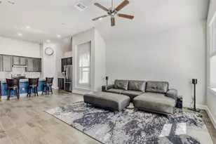 125 Buffalo View Ln, Georgetown, TX 78628 - Photo 10