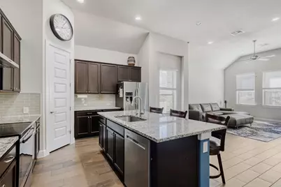 125 Buffalo View Lane, Georgetown, TX 78628 - Photo 8